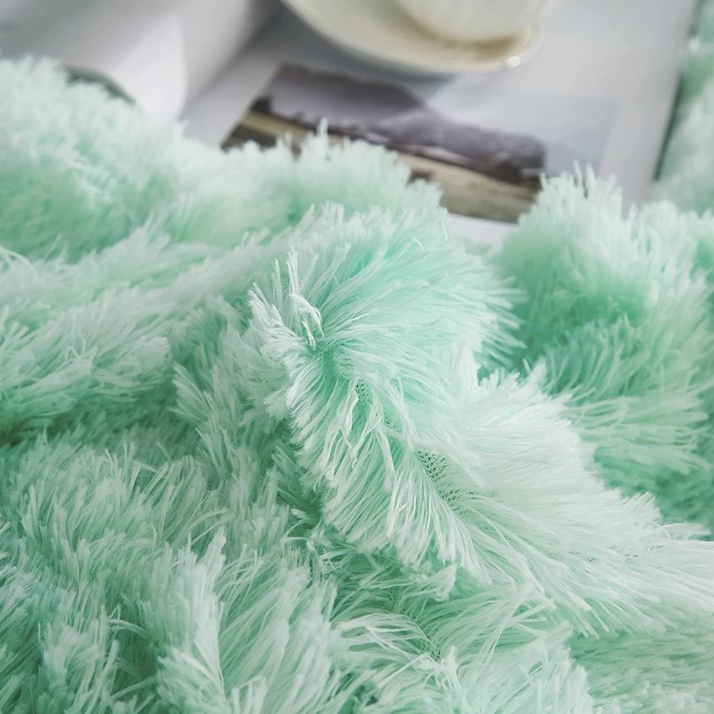 New Shaggy Fluffy Faux Fur Duvet Cover Set Button Closure Velvety Bedding Set - Picture 9 of 16